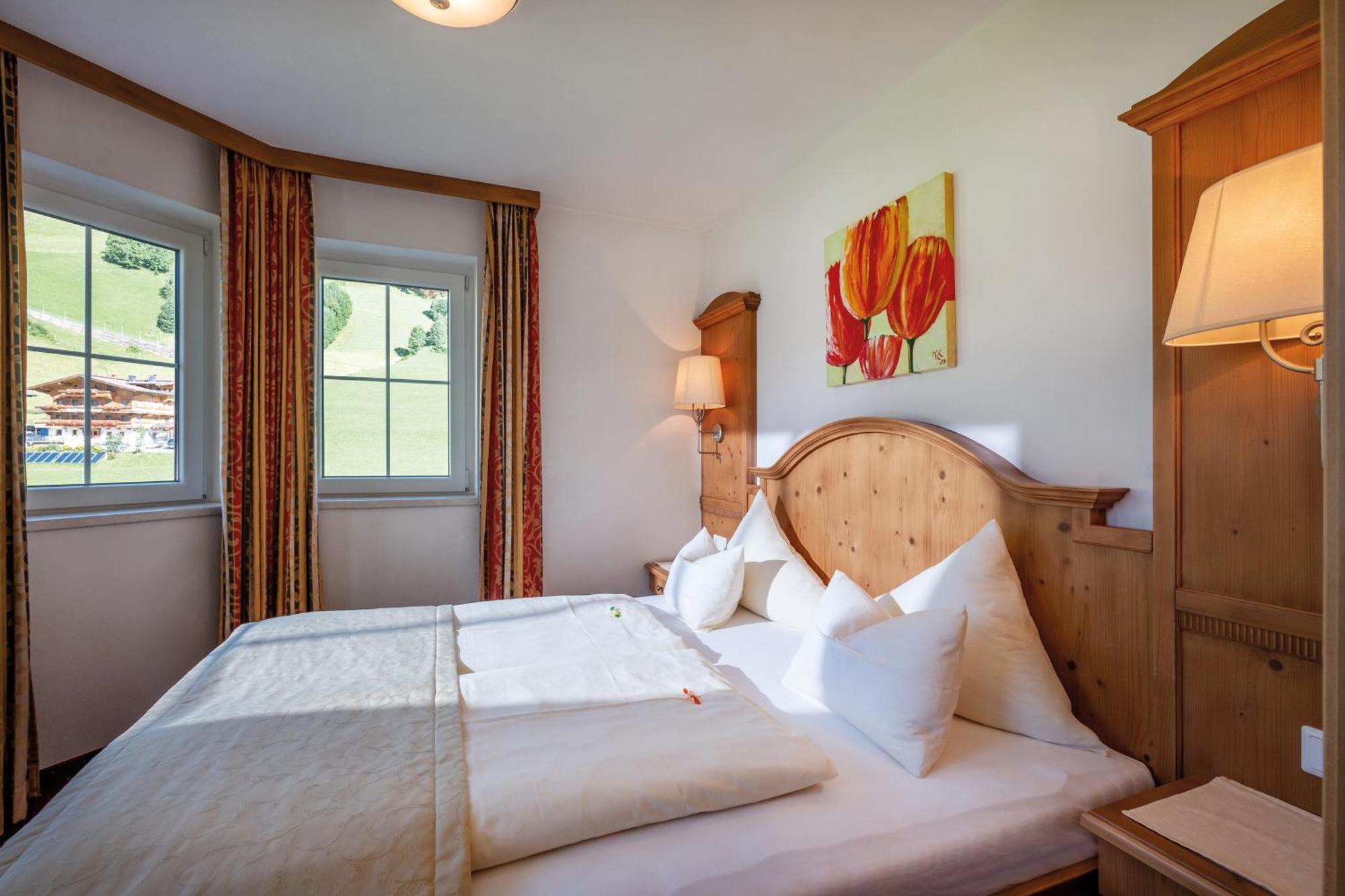 גרלוס Hotel Maria Theresia מראה חיצוני תמונה