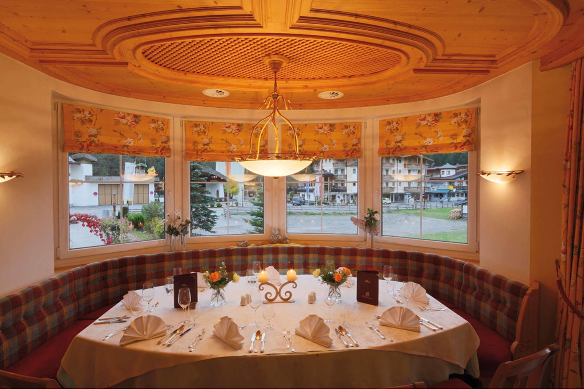 גרלוס Hotel Maria Theresia מראה חיצוני תמונה