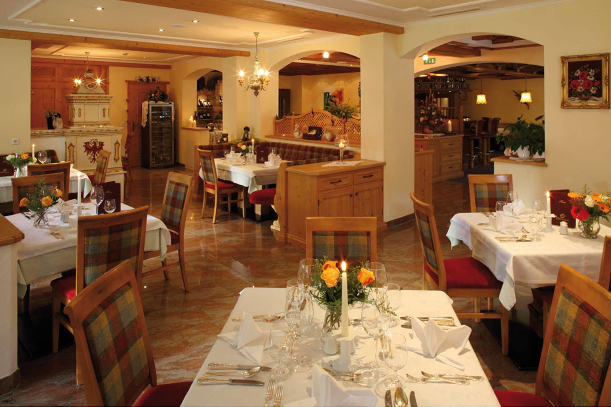 גרלוס Hotel Maria Theresia מראה חיצוני תמונה