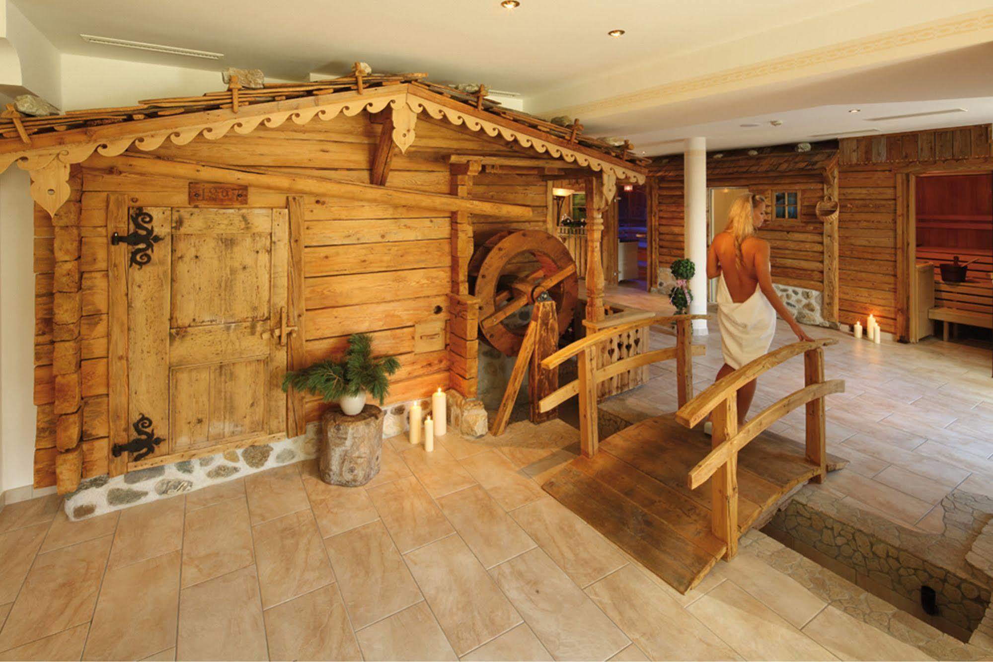 גרלוס Hotel Maria Theresia מראה חיצוני תמונה